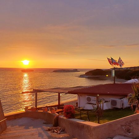مبيت وإفطار ساريستو سوغليري Mare Lughente المظهر الخارجي الصورة